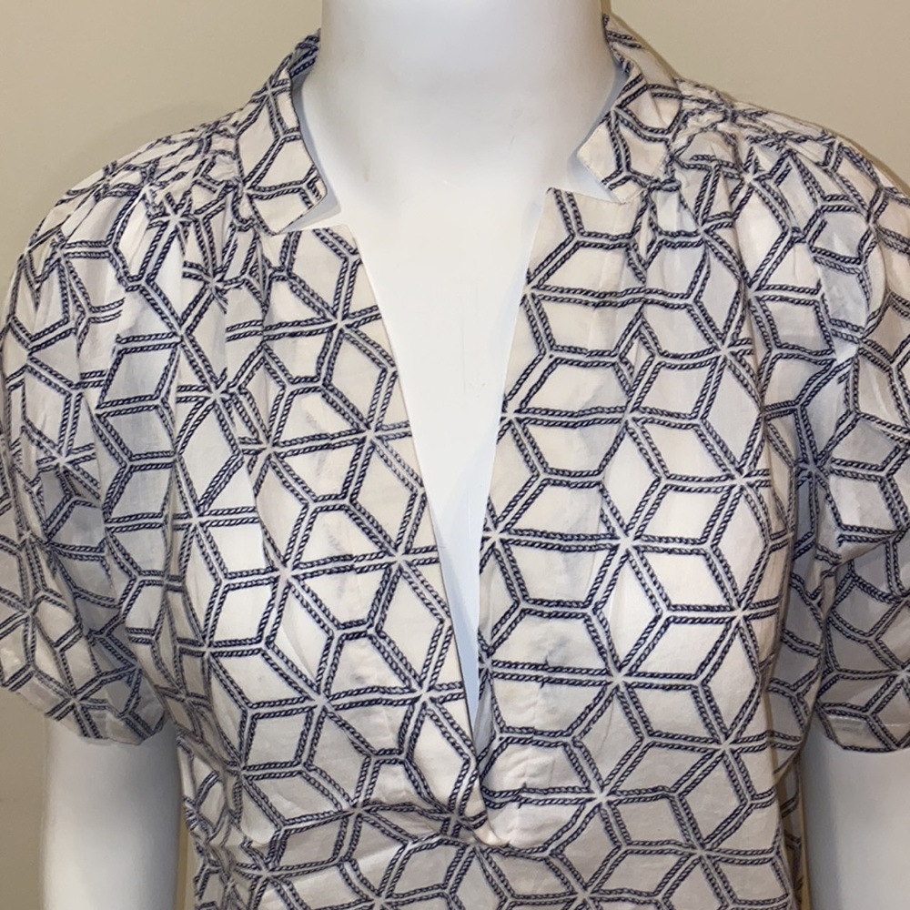 Layla Blouse - Picture 2 of 6